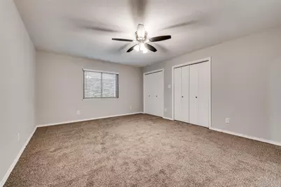2122 Foxcroft Lane, Arlington, TX 76014 - Photo 11