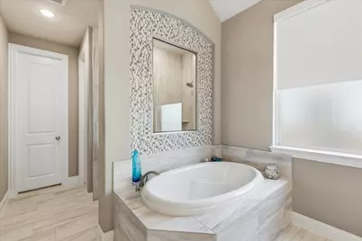 6500 Dolan Falls Drive, Flower Mound, TX 76226 - Photo 19