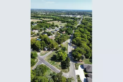 935 E Cooper Street, Van Alstyne, TX 75495 - Photo 9