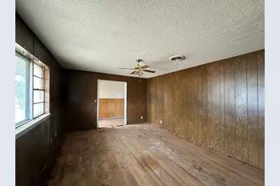 1005 136th Street, Lubbock, TX 79423 - Photo 5