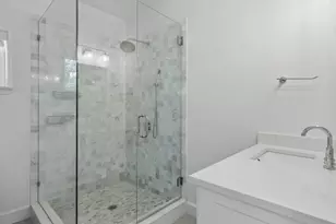 7424 Stonecrest Dr, Dallas, TX 75254 - Photo 23