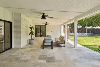 7424 Stonecrest Drive, Dallas, TX 75254 - Photo 31