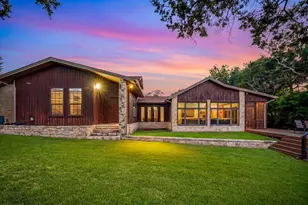 624 Williamsburg Ct, Granbury, TX 76048 - Photo 29