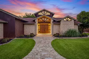 624 Williamsburg Ct, Granbury, TX 76048 - Photo 5