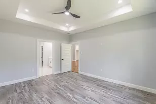109 Gordons Circle, Runaway Bay, TX 76426 - Photo 17