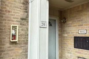 6032 Westridge Ln, Fort Worth, TX 76116 - Photo 3
