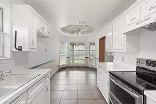 1013 Park Pl Blvd, Midlothian, TX 76065 - Photo 15