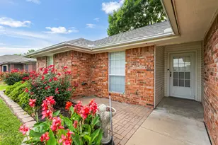1013 Park Pl Blvd, Midlothian, TX 76065 - Photo 5