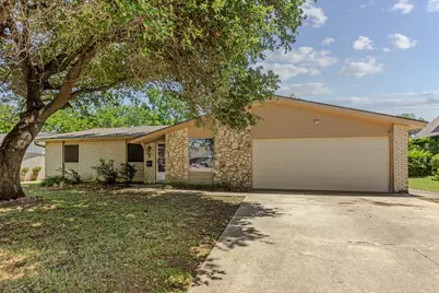 5732 Bonnie Wayne Street, Haltom City, TX 76117 - Photo 3