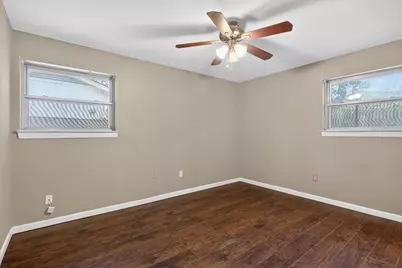 5732 Bonnie Wayne Street, Haltom City, TX 76117 - Photo 13