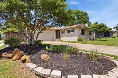 9005 Clearwater Drive, Dallas, TX 75243 - Photo 3