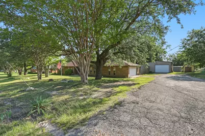 2701 Rolling Hills Drive, Sherman, TX 75092 - Photo 3