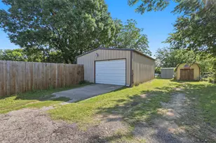 2701 Rolling Hills Dr, Sherman, TX 75092 - Photo 7