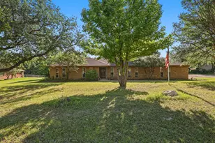 2701 Rolling Hills Dr, Sherman, TX 75092 - Photo 1