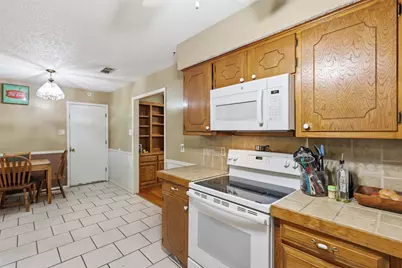 2701 Rolling Hills Drive, Sherman, TX 75092 - Photo 17