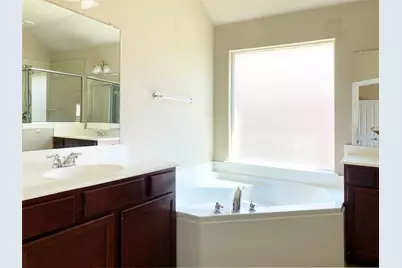 2108 Willow Creek Drive, Little Elm, TX 75068 - Photo 15