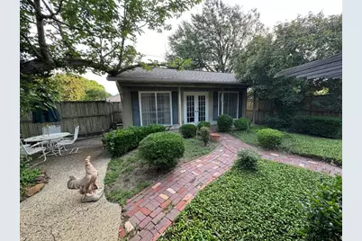 6311 Danbury Lane, Dallas, TX 75214 - Photo 17
