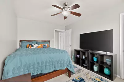 704 Shady Meadow Lane, Glenn Heights, TX 75154 - Photo 29