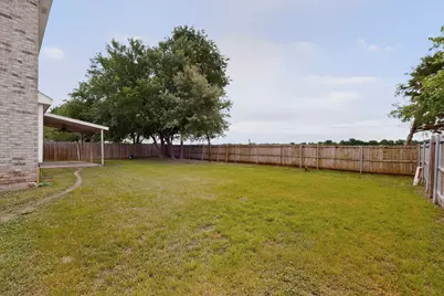 704 Shady Meadow Lane, Glenn Heights, TX 75154 - Photo 39