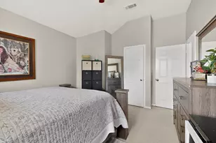 704 Shady Meadow Ln, Glenn Heights, TX 75154 - Photo 25