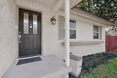 2302 Lagoon Drive, Mesquite, TX 75150 - Photo 3