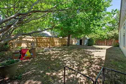 6716 Copperwood Court, Arlington, TX 76001 - Photo 27
