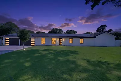 620 E 6th Street, Springtown, TX 76082 - Photo 1