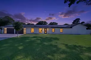 620 E 6th St, Springtown, TX 76082 - Photo 1