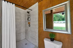 620 E 6th St, Springtown, TX 76082 - Photo 25