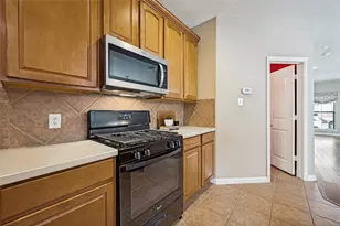 8925 Trolley Trail, McKinney, TX 75070 - Photo 11