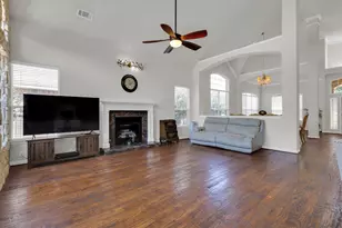 2326 Balleybrooke Dr, Lewisville, TX 75077 - Photo 11