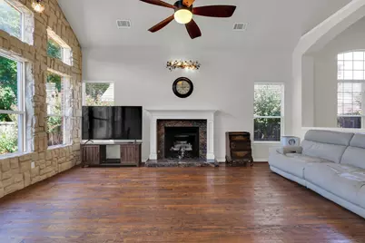 2326 Balleybrooke Drive, Lewisville, TX 75077 - Photo 13