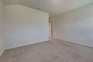 4148 Crooked Bnd Dr, Fort Worth, TX 76036 - Photo 9