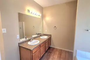953 Hannah Way, Dallas, TX 75253 - Photo 17