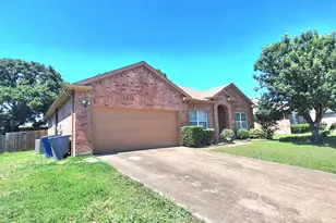 953 Hannah Way, Dallas, TX 75253 - Photo 3
