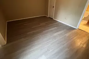 9811 Walnut St, Dallas, TX 75243 - Photo 5