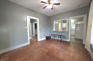 408 W Trinity St, Groesbeck, TX 76642 - Photo 5