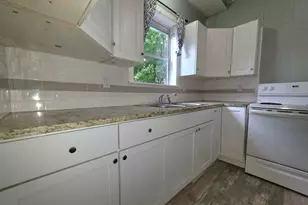 408 W Trinity St, Groesbeck, TX 76642 - Photo 9