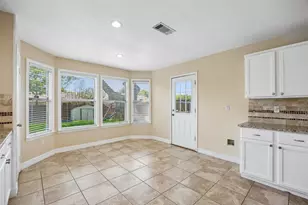 2117 Oak Bend Ln, Garland, TX 75040 - Photo 13