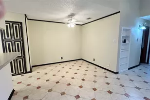 1200 Calico Ln, Arlington, TX 76011 - Photo 9
