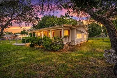 3007 Tanglewood Drive, Granbury, TX 76048 - Photo 1