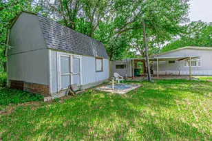 3007 Tanglewood Dr, Granbury, TX 76048 - Photo 17