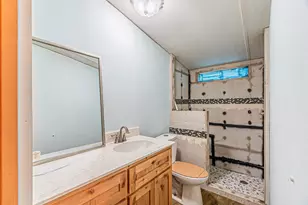 3007 Tanglewood Dr, Granbury, TX 76048 - Photo 9