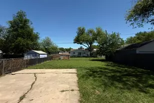 513 W Inwood Dr, Wichita Falls, TX 76301 - Photo 17