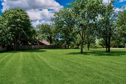 1701 Flagstone Court, Granbury, TX 76049 - Photo 7