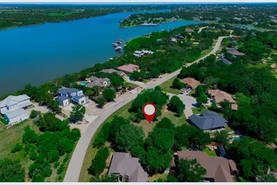 1701 Flagstone Court, Granbury, TX 76049 - Photo 3