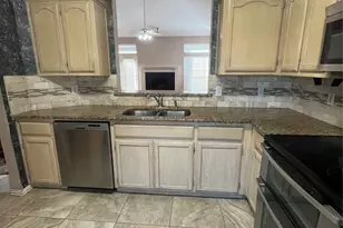3051 Renaissance Ct, Dallas, TX 75287 - Photo 5