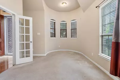 219 Boardwalk Avenue, Waxahachie, TX 75165 - Photo 5