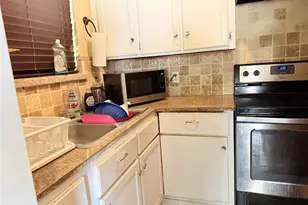 2325 Felder Ln, Fort Worth, TX 76112 - Photo 5