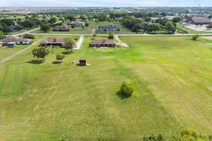 813 Zion Hill Cir, Rockwall, TX 75087 - Photo 3